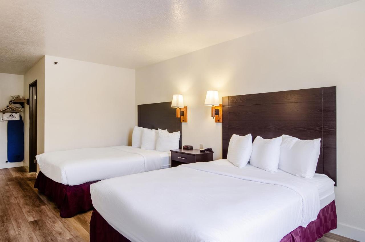 Americas Best Value Inn & Suites Fort Collins Exterior foto